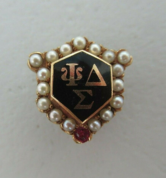 USA FRATERNITY PIN PSI DELTA SIGMA. MADE IN GOLD 14K. NAMED. MARKED. 1