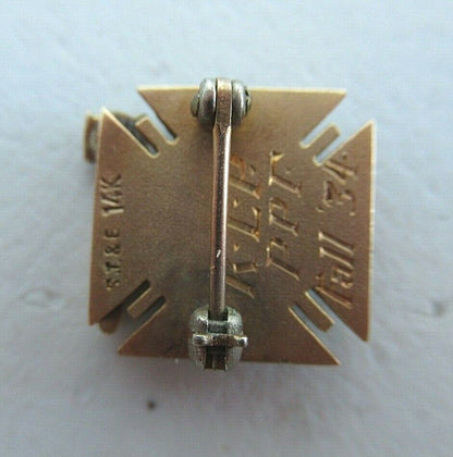 USA FRATERNITY PIN ALPHA PI BETA. MADE IN GOLD 14K. 1934. DIAMOND!  NA