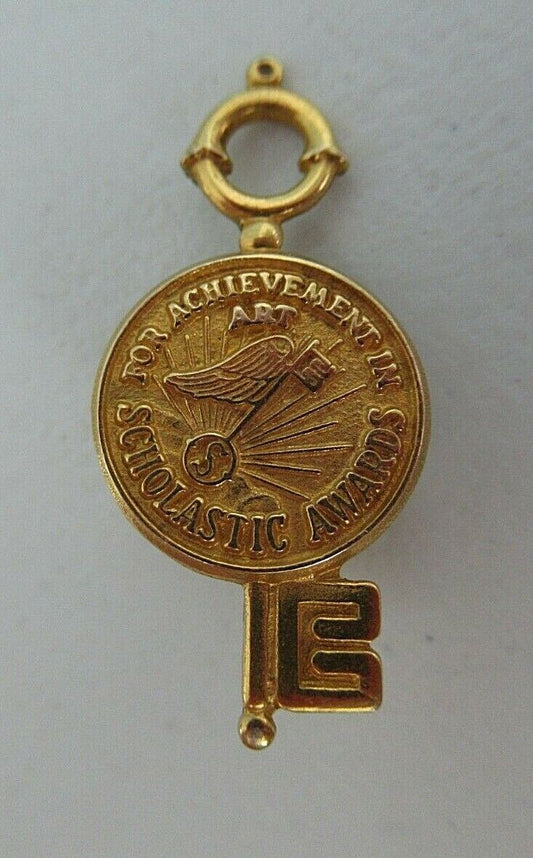 USA FRATERNITY ART ACHEIVEMENT PIN KEY. MADE IN GOLD FILLED. MARKED. 1