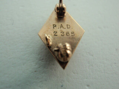 USA FRATERNITY PIN IOTA TAU SIGMA. MADE IN GOLD. NUMBERED 365!. NAMED.