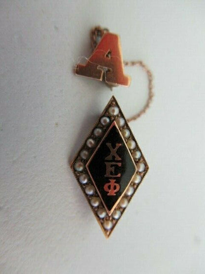 USA FRATERNITY PIN CHI EPSILON PHI. MADE IN GOLD 10K. MARKED. 748