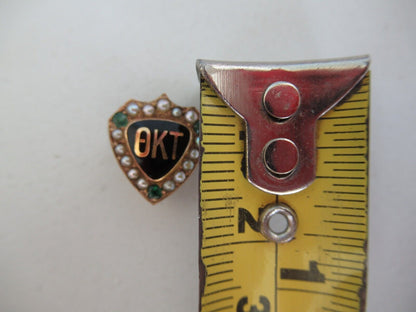 美国兄弟会 PIN THETA KAPPA TAU。黄金制造。 1919.命名。已标记。