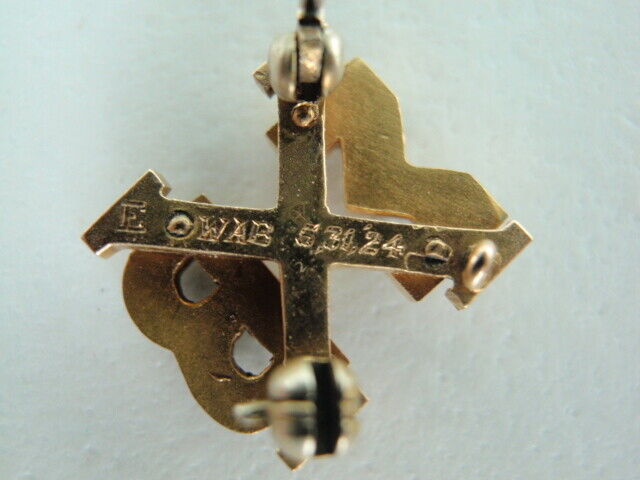 USA FRATERNITY PIN SIGMA XI BETA. MADE IN GOLD. NAMED. DATED 1924. 575