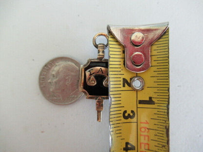 USA FRATERNITY KEY PIN SIGMA ALPHA ETA. MADE IN GOLD. NAMED. MARKED. 7