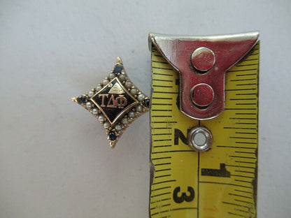 美国 PIN TAU DELTA PHI 兄弟会。黄金制造。红宝石。 1717