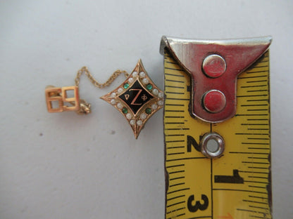 USA FRATERNITY PIN PHI ZETA DELTA. MADE IN GOLD FILLED. MARKED. 1333