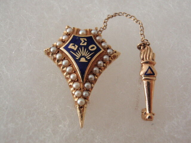 USA FRATERNITY PIN EPSILON SIGMA OMICRON MADE IN GOLD. 5.10GR!. NAMED.