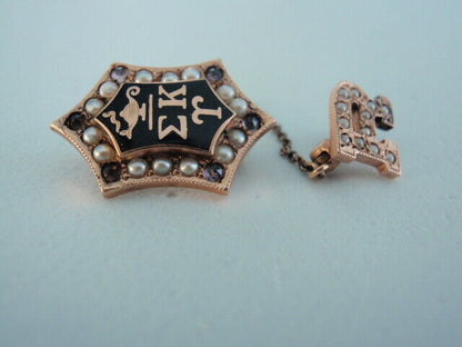 USA FRATERNITY PIN SIGMA KAPPA UPSILON . MADE IN GOLD. EMERALDS. 1930