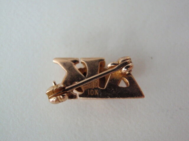 USA FRATERNITY PIN PHI DELTA KAPPA. MADE IN GOLD 10K. MARKED 335