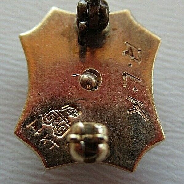 USA FRATERNITY PIN ALPHA DELTA ALPHA. MADE IN GOLD 14K. NAMED. MARKED.