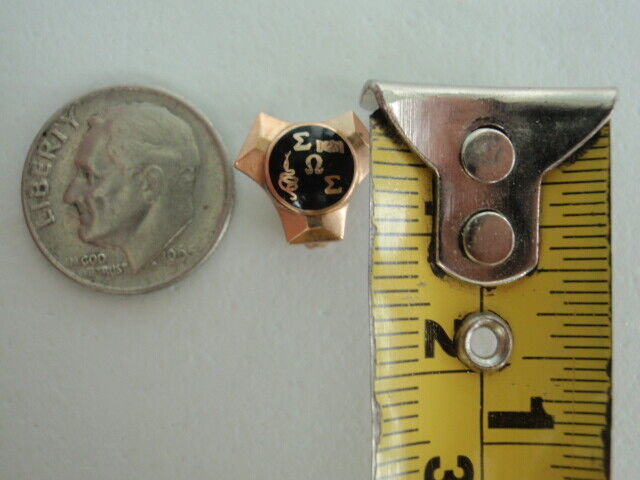 USA FRATERNITY PIN SIGMA OMEGA SIGMA. MADE IN GOLD 10K. NAMED. 583