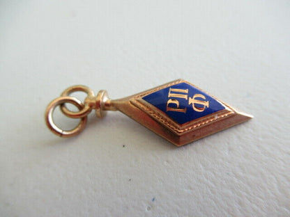 USA FRATERNITY KEY PIN RHO PI PHI. MADE IN GOLD 14K. MARKED. 717