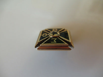 USA FRATERNITY PIN SIGMA PHI BETA. MADE IN GOLD. MARKED. 1192