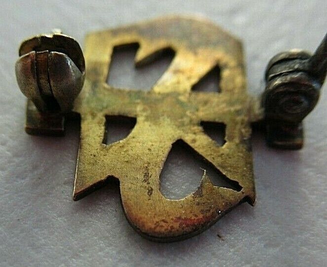 USA FRATERNITY PIN IONA SIGMA. MADE IN GOLD. 1479
