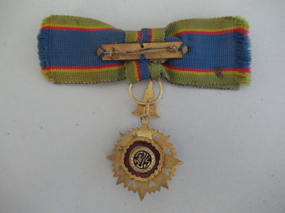 THAILAND ORDER OF THE CROWN FOR LADIES. TYPE 2. RARE