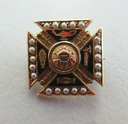 USA FRATERNITY PIN ALPHA PI BETA. MADE IN GOLD 14K. 1503