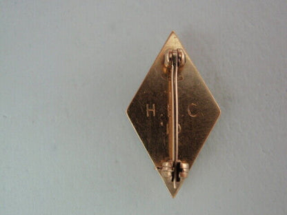 USA FRATERNITY PIN SIGMA LAMBDA NU. MADE IN GOLD. 1910.  NAMED. MARKED