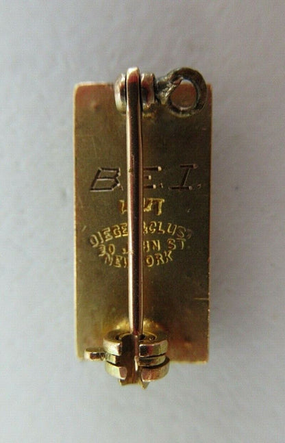 USA FRATERNITY SWEETHEART PIN. MADE IN GOLD 14K. NAMED. MARKED. 1672