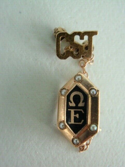 USA FRATERNITY PIN OMEGA EPSILON. MADE IN GOLD 10K. MARKED. 530