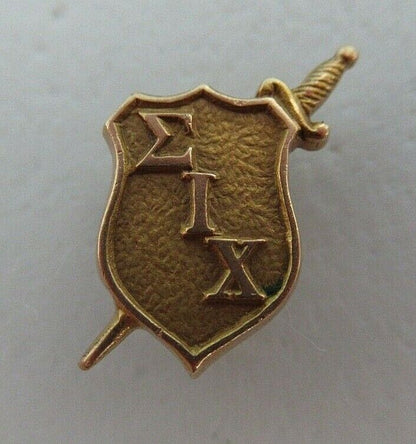 USA FRATERNITY PIN SIGMA IONA CHI. MADE IN GOLD. 1422